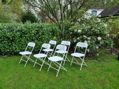 20240416_102417 Klappstühle (weiß)